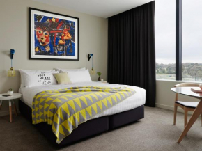 Art Series - The Larwill Studio, Melbourne